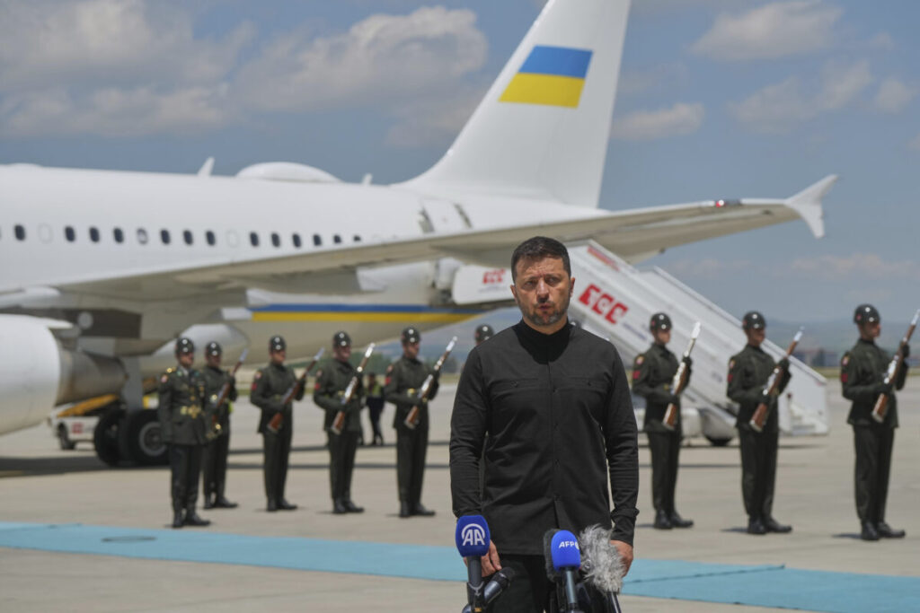 NATO: Zelensky arrives in Ankara: “New defence systems a priority”