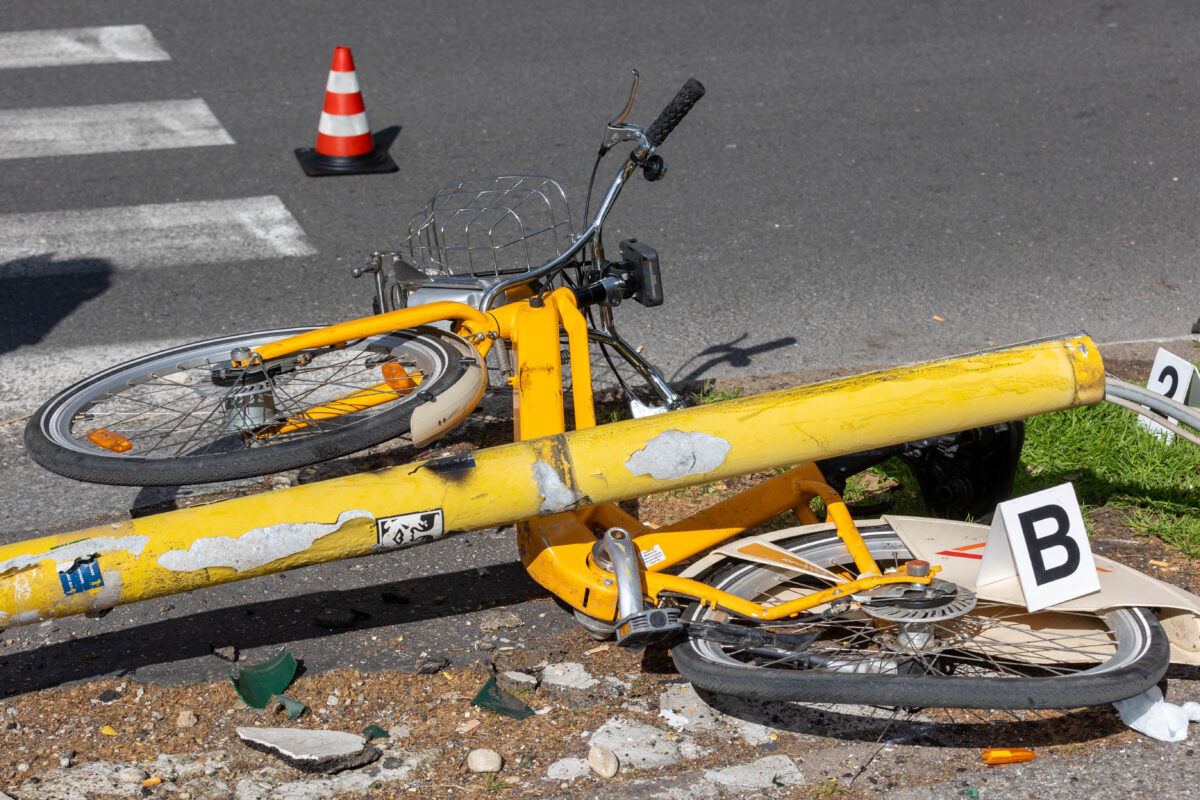 Milan: 67-year-old cyclist killed after being hit by a lorry Milan: 67-year-old cyclist killed after being hit by a lorry