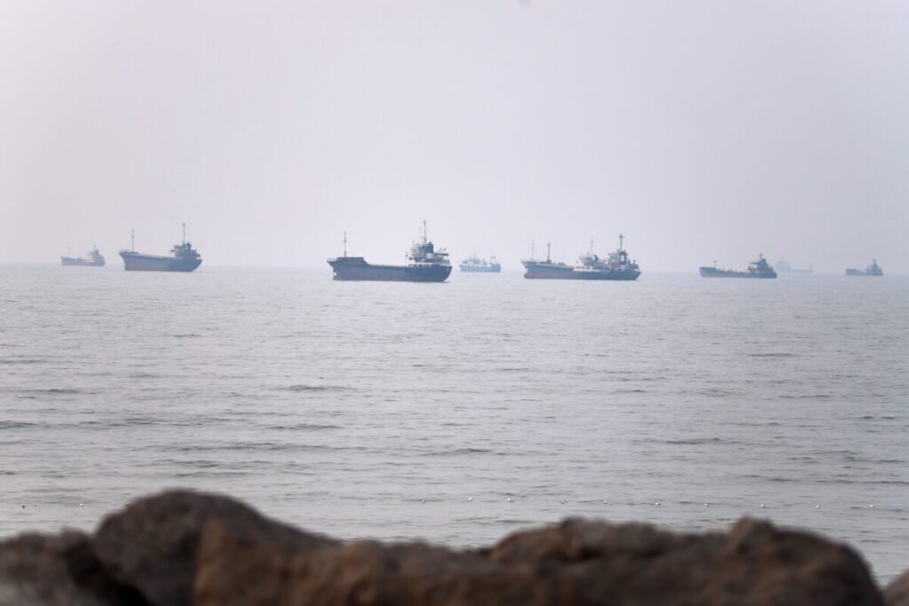 Iran, UKMTO: ‘Third ship attacked in the Strait of Hormuz’