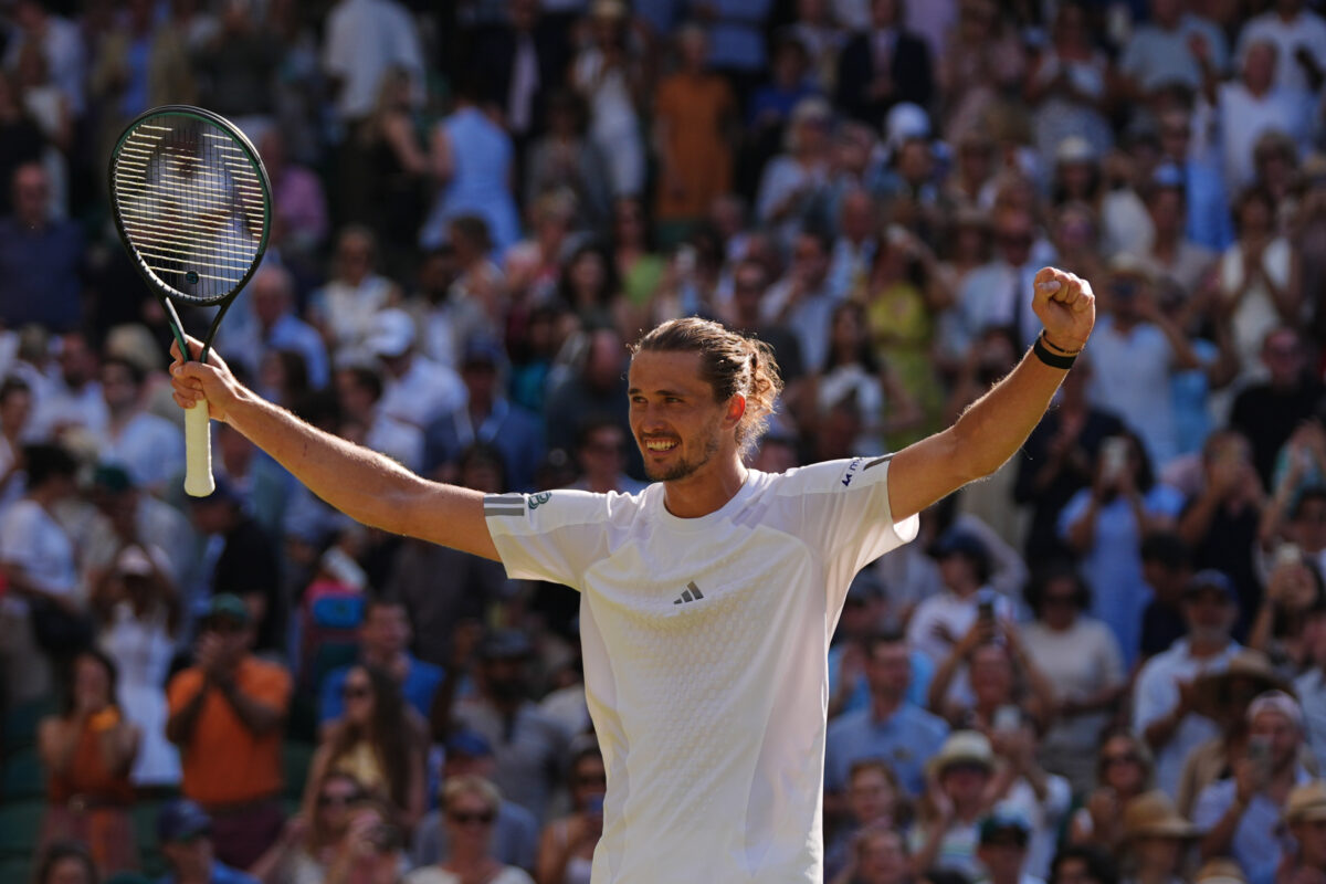 Wimbledon: Zverev beats Lehecka to reach the quarter-finals Wimbledon: Zverev beats Lehecka to reach the quarter-finals