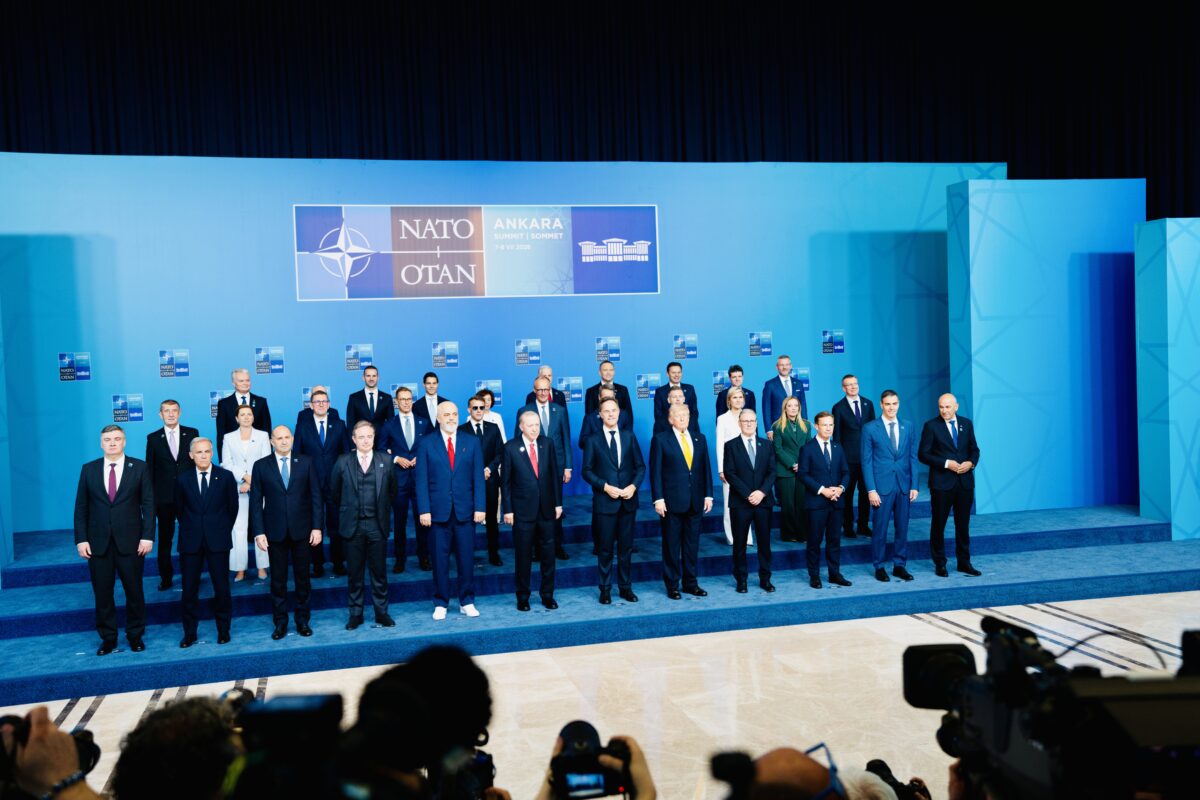 NATO, Ankara final declaration: “United in unwavering support for Ukraine”