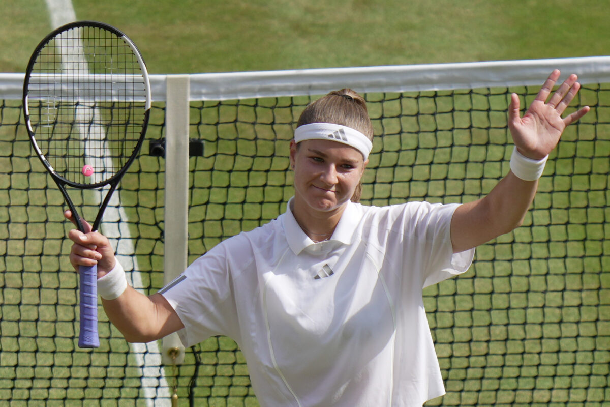 Wimbledon: Muchova becomes first finalist; Gauff knocked out in the third-set tie-break Wimbledon: Muchova becomes first finalist; Gauff knocked out in the third-set tie-break