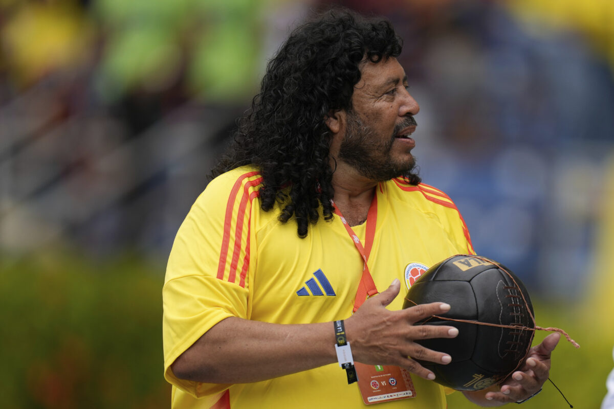 Football: links to Escobar; Higuita’s villa seized in Colombia Football: links to Escobar; Higuita’s villa seized in Colombia