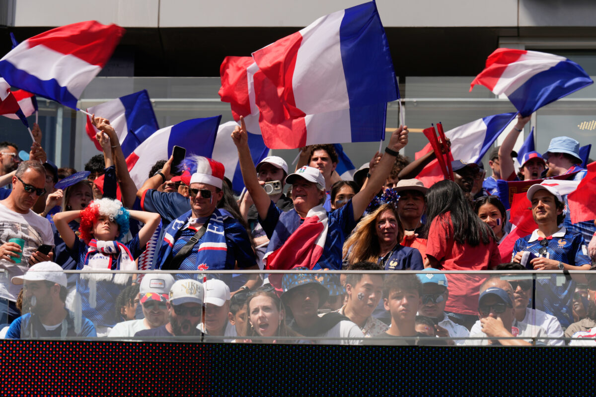 France: 17-year-old dies in the north of the country during celebrations following victory over Morocco France: 17-year-old dies in the north of the country during celebrations following victory over Morocco