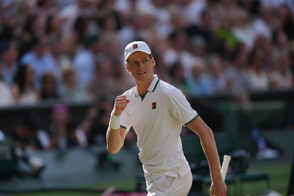 Wimbledon: Sinner reaches the final again, beating Djokovic in three sets