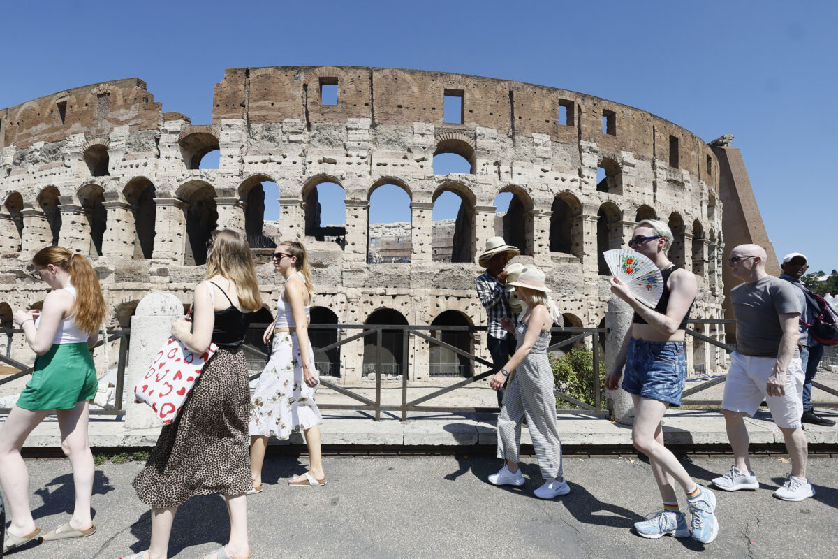 Tourism: foreign visitors’ spending in Italy soars to more than 56 billion