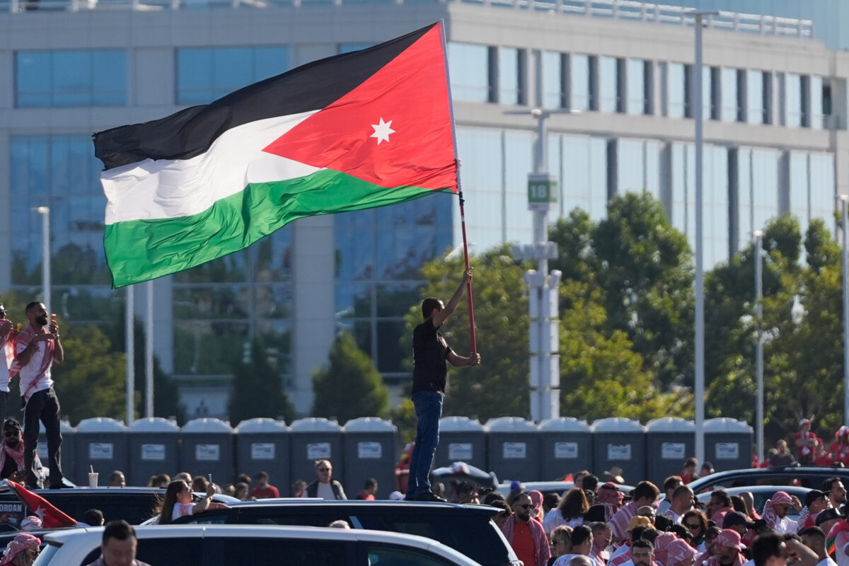 Iran, Jordan: ‘Three missiles from Tehran have landed on our territory’ Iran, Jordan: ‘Three missiles from Tehran have landed on our territory’