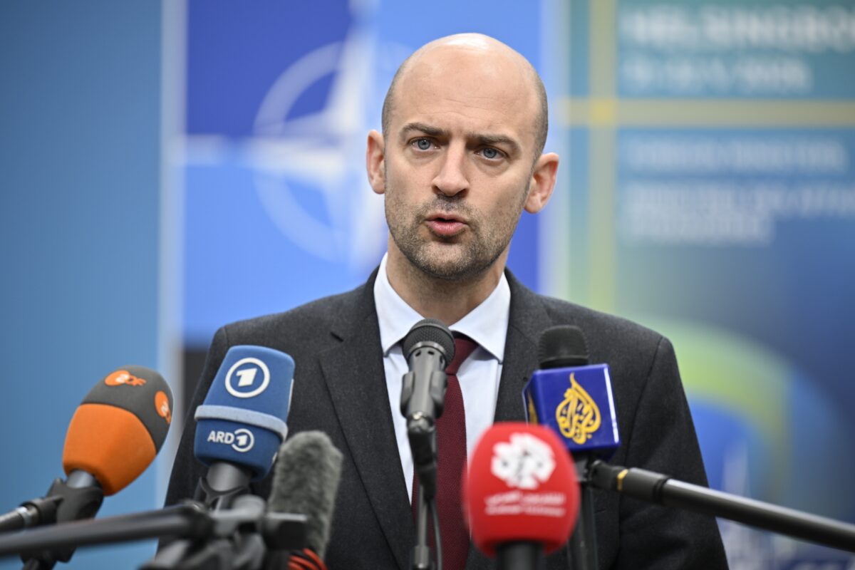 Russia, Paris: “We will summon Russia’s ambassador over cyber-espionage campaign”