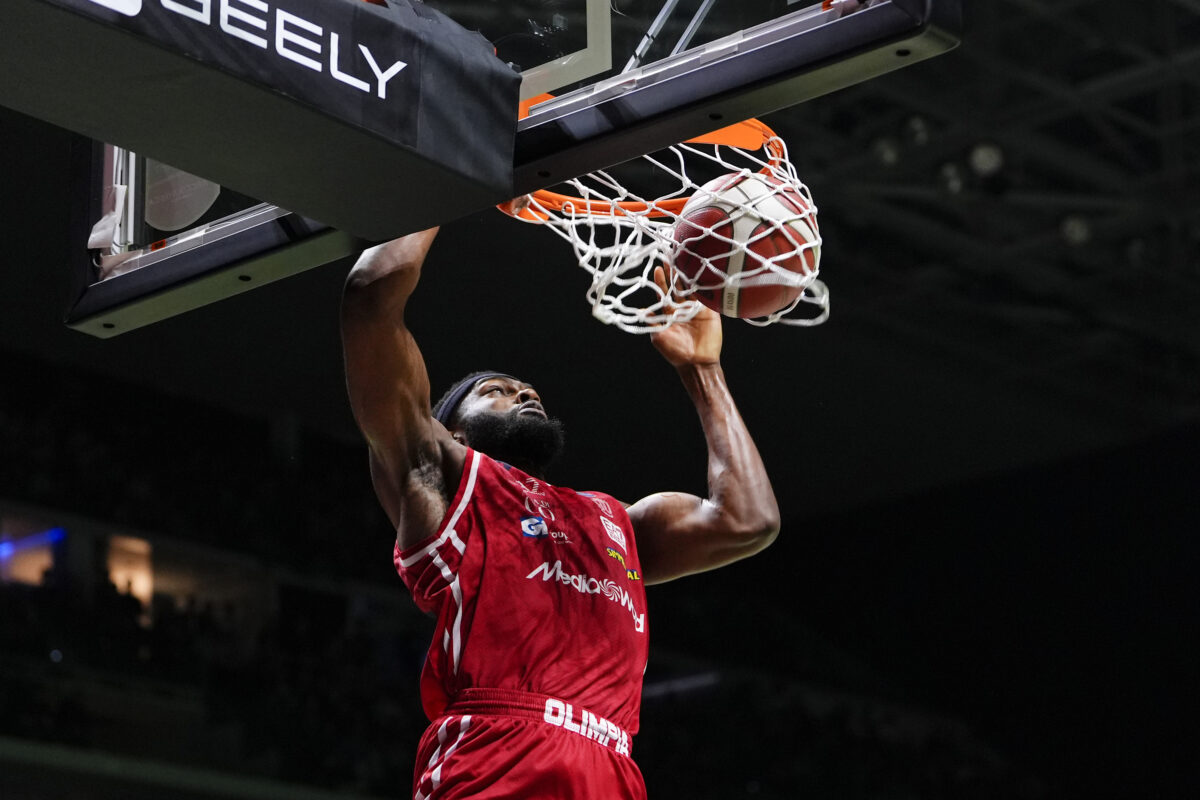 Basketball: Olimpia Milano bids farewell to Josh Nebo Basketball: Olimpia Milano bids farewell to Josh Nebo