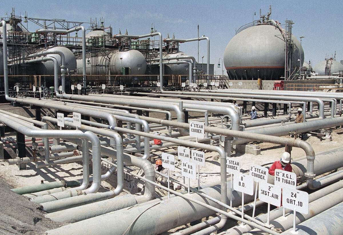 Yemen: Houthis Threaten Attacks on Saudi Arabia’s Oil Facilities