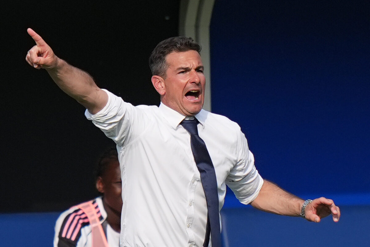 Juventus: Padoin extends his contract as Under-20 coach until 2028 Juventus: Padoin extends his contract as Under-20 coach until 2028