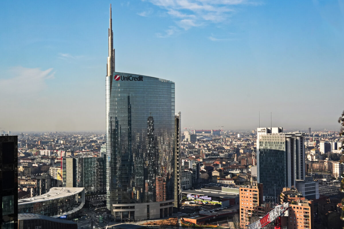 Unicredit posts its best half-year ever: profit of 6.3 billion (+3%)
