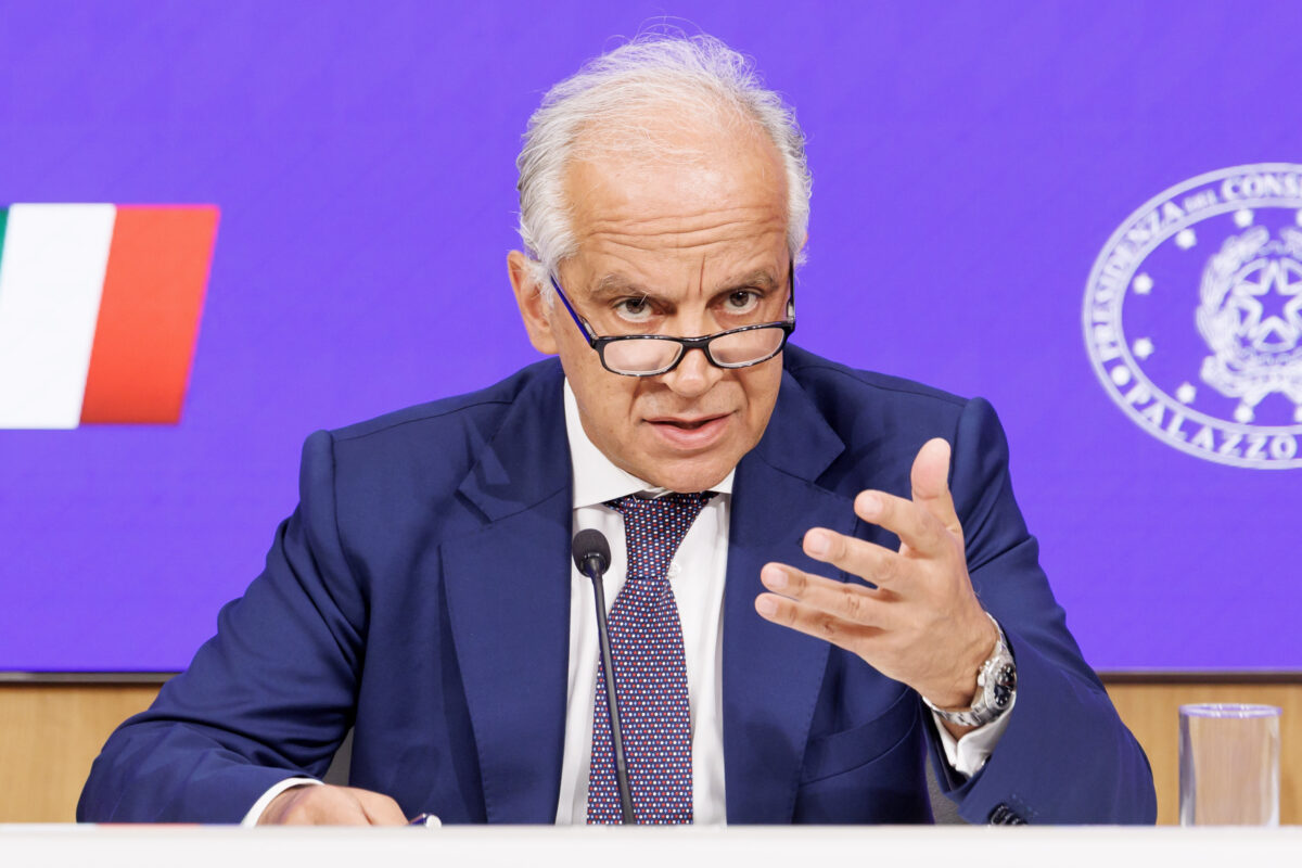 Fakir’s death: Piantedosi says, “I’m awaiting the results of the investigation, but the officers acted with sensitivity” Fakir’s death: Piantedosi says, “I’m awaiting the results of the investigation, but the officers acted with sensitivity”