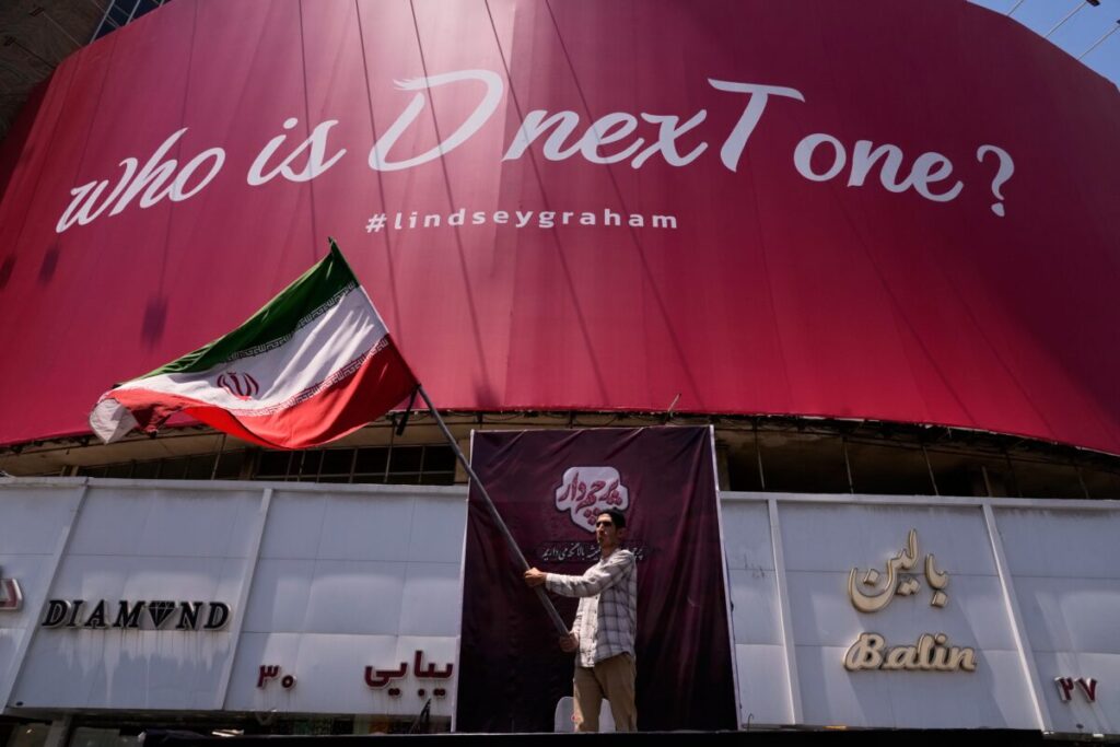 Iran, Tehran: ‘We will kill one American soldier for every Iranian who has died’