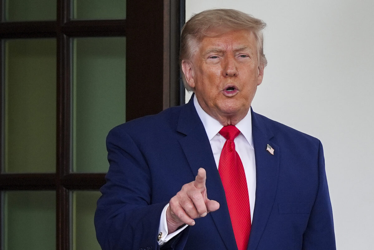 Tariffs: Trump says, “The EU will pay a very high price; it must lift sanctions on US companies” Tariffs: Trump says, “The EU will pay a very high price; it must lift sanctions on US companies”