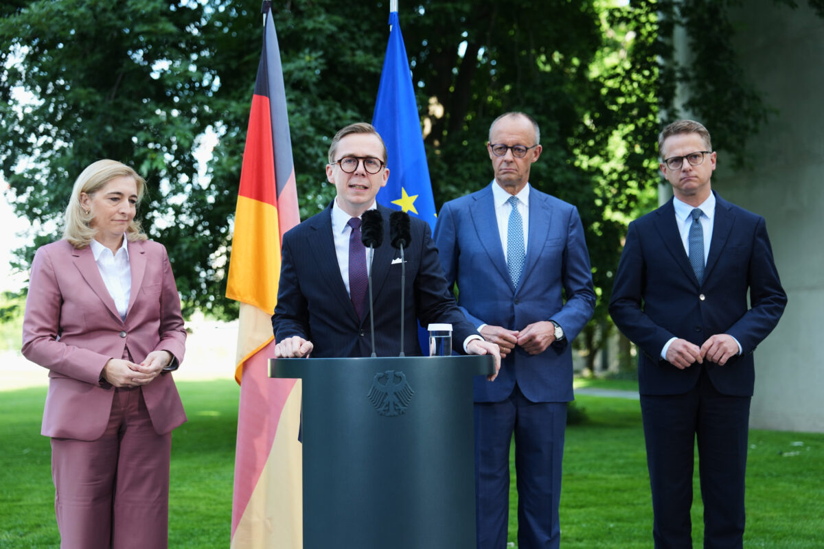 Germany: Merz reshuffles government; Warken appointed Head of the Chancellery and Linnemann appointed Health Minister Germany: Merz reshuffles government; Warken appointed Head of the Chancellery and Linnemann appointed Health Minister