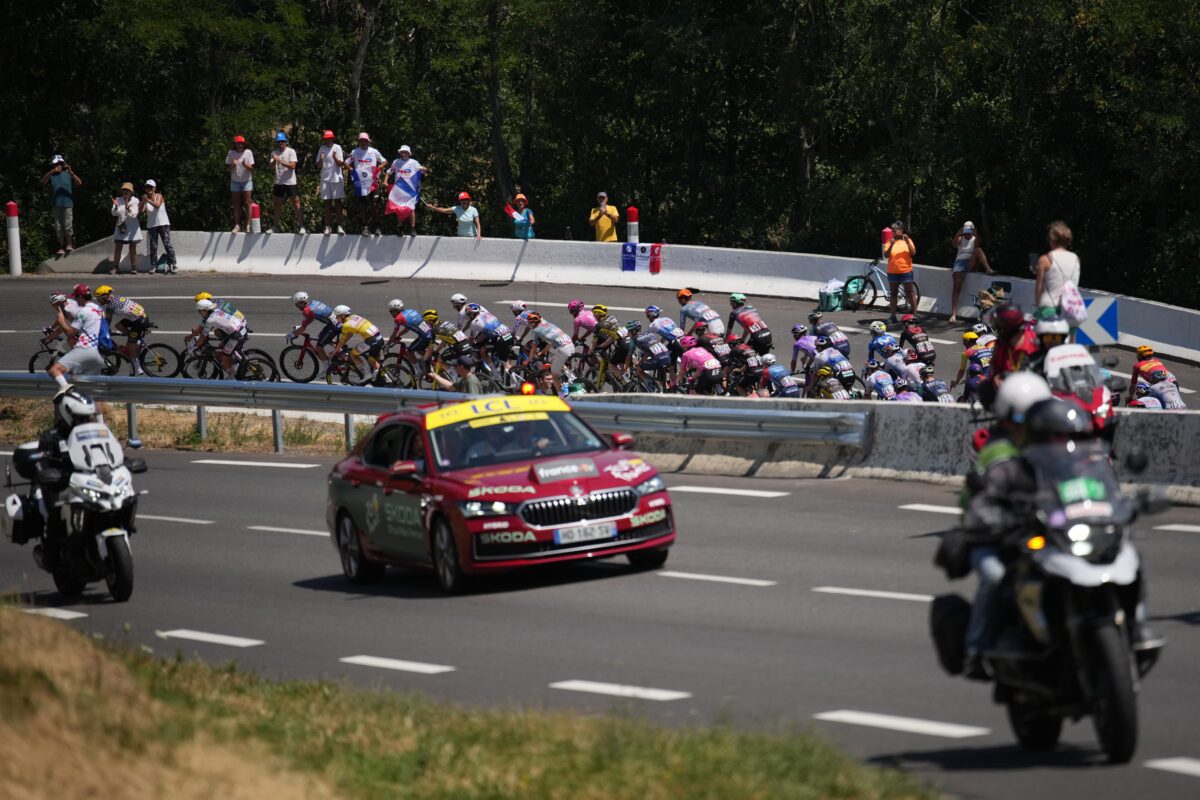Tour de France: final stage shortened due to the wildfires Tour de France: final stage shortened due to the wildfires