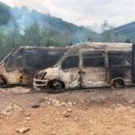 No Tav: two Carabinieri vans set alight after Molotov cocktails were thrown
