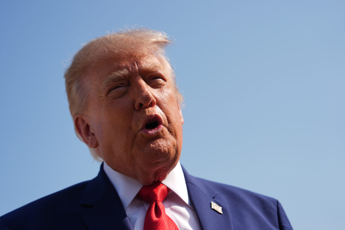Iran, Trump: ‘In-depth talks; if they fail, strong military action’