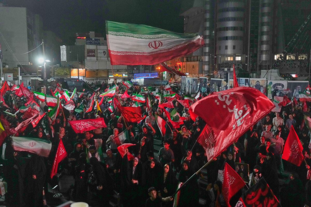 Iran: Axios – US sanctions more damaging to Tehran than air strikes