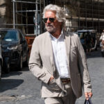 M5S, Grillo: “They got carried away without reading the instructions”