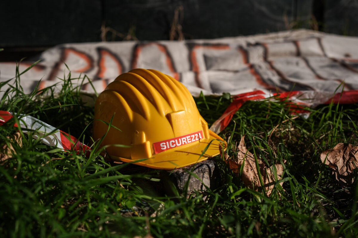 Brindisi: Canopy collapses at building site; worker killed Brindisi: Canopy collapses at building site; worker killed