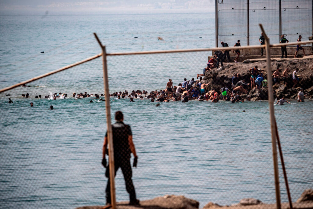 Migration: Spanish government mobilizes army for emergency in Ceuta