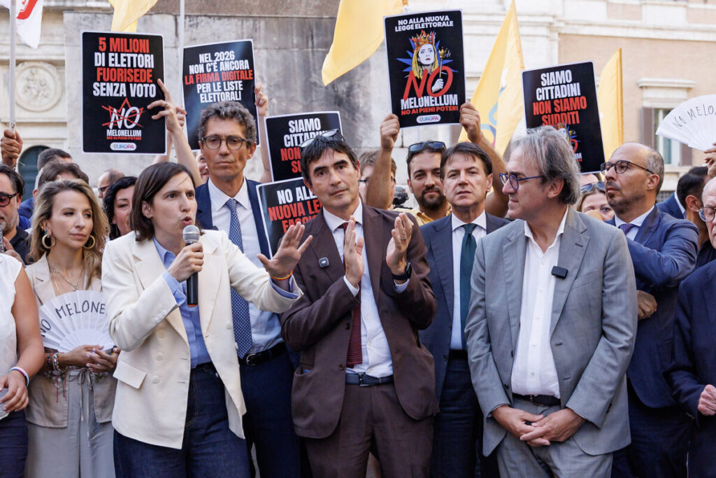 AVS National Festival, 6–13 September in Rome: Bonelli, Conte, Fratoianni and Schlein on the 8th