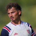 Football: Cagliari – Esposito has left the training camp without authorisation