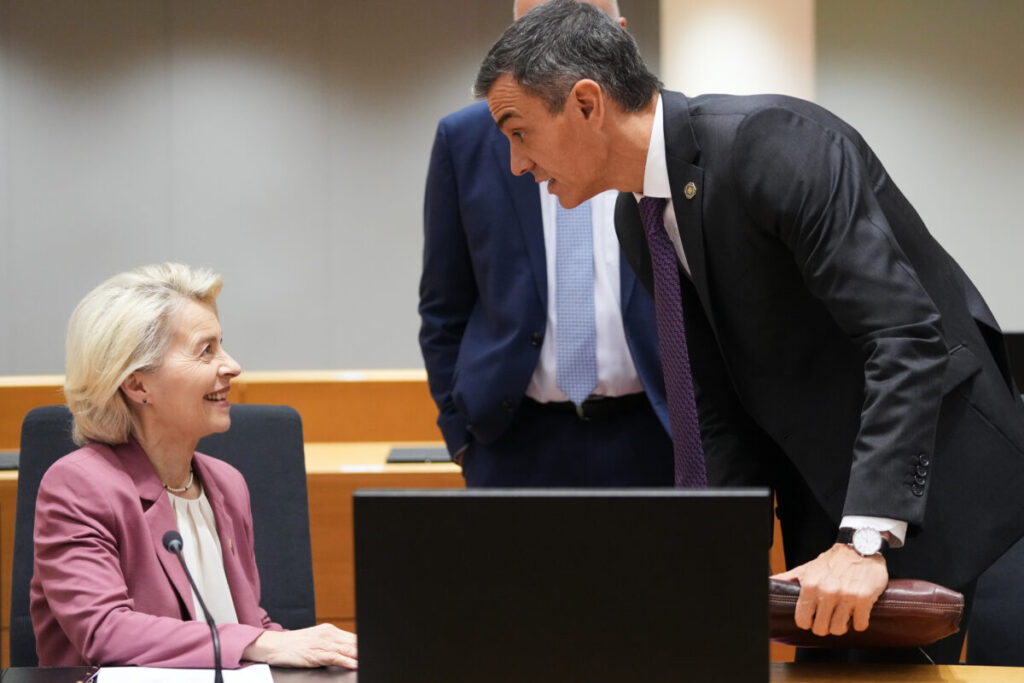 Migrants: von der Leyen to Sánchez: “Crisis handled well, now we must strengthen borders”