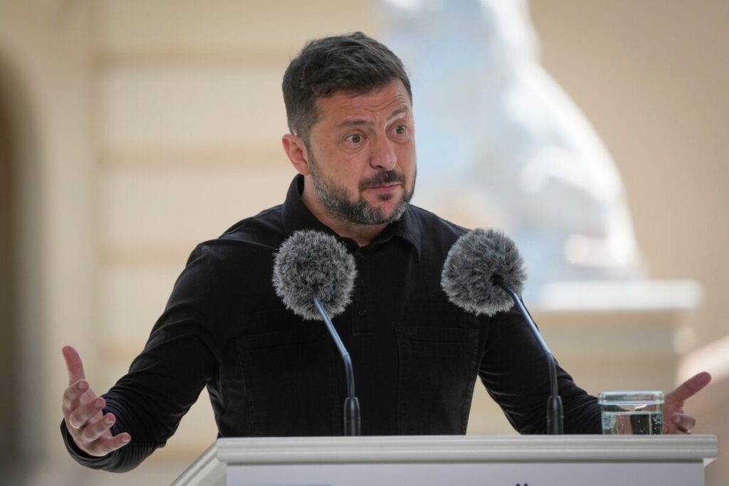 Zelensky: “Russians Conducting Drone ‘Safaris’ Against Civilians in Kherson”