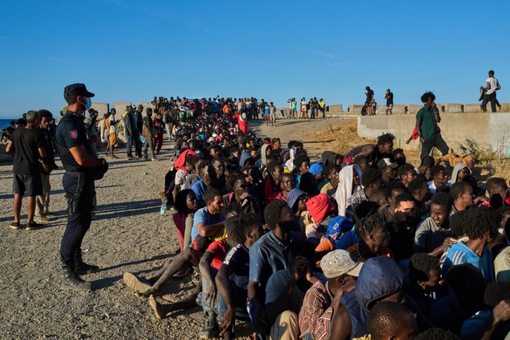Migrants, Madrid: “Italy must remove additional controls, there’s no danger to Schengen.”