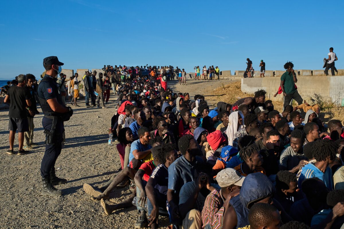 Migrants, Madrid: “Italy must remove additional controls, there’s no danger to Schengen.”