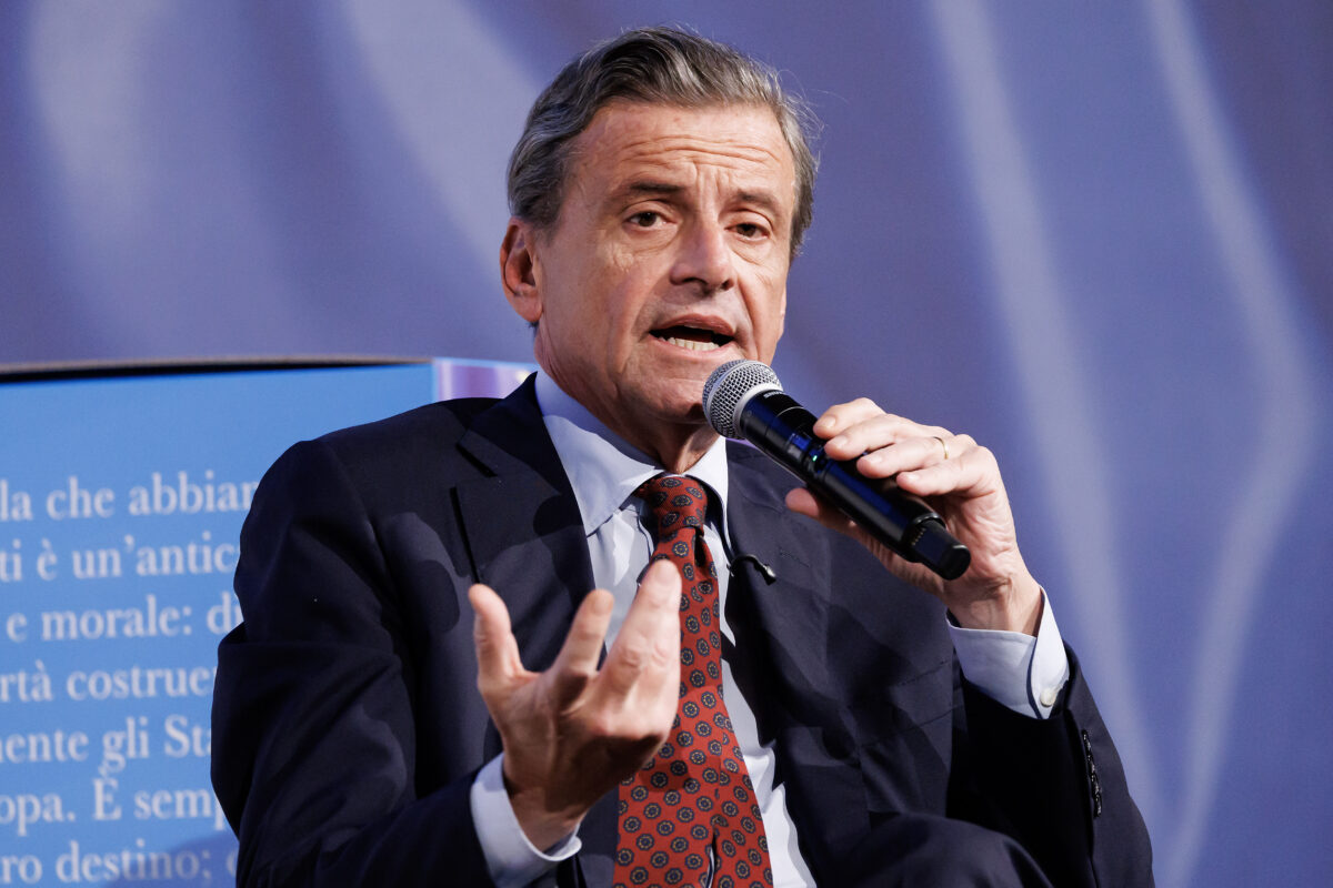 Ukraine, Calenda: ‘Cities in flames, the Schlein-Conte charade is immoral’