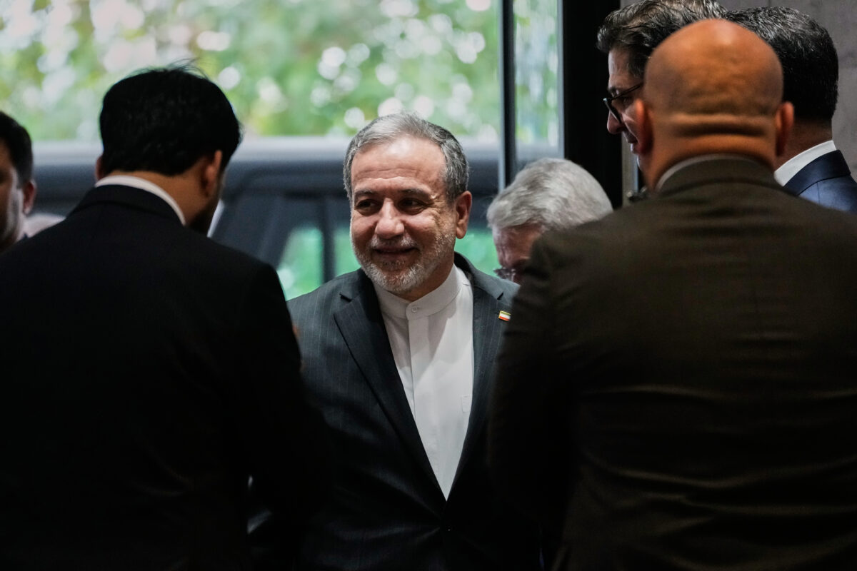 Iran, media: Araghchi to visit Pakistan on Friday for talks with mediators Iran, media: Araghchi to visit Pakistan on Friday for talks with mediators
