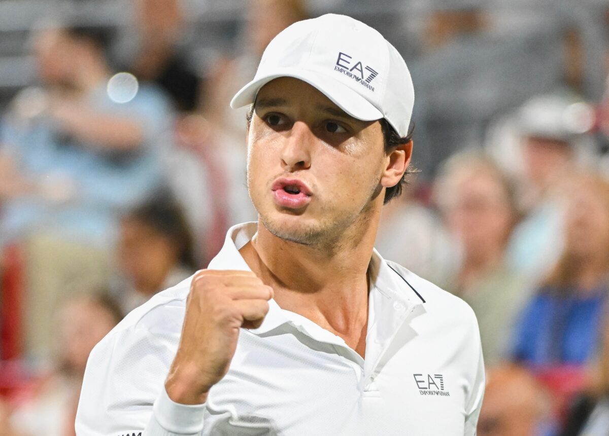 Tennis, ATP Montreal: Darderi reaches third round. Cobolli eliminated