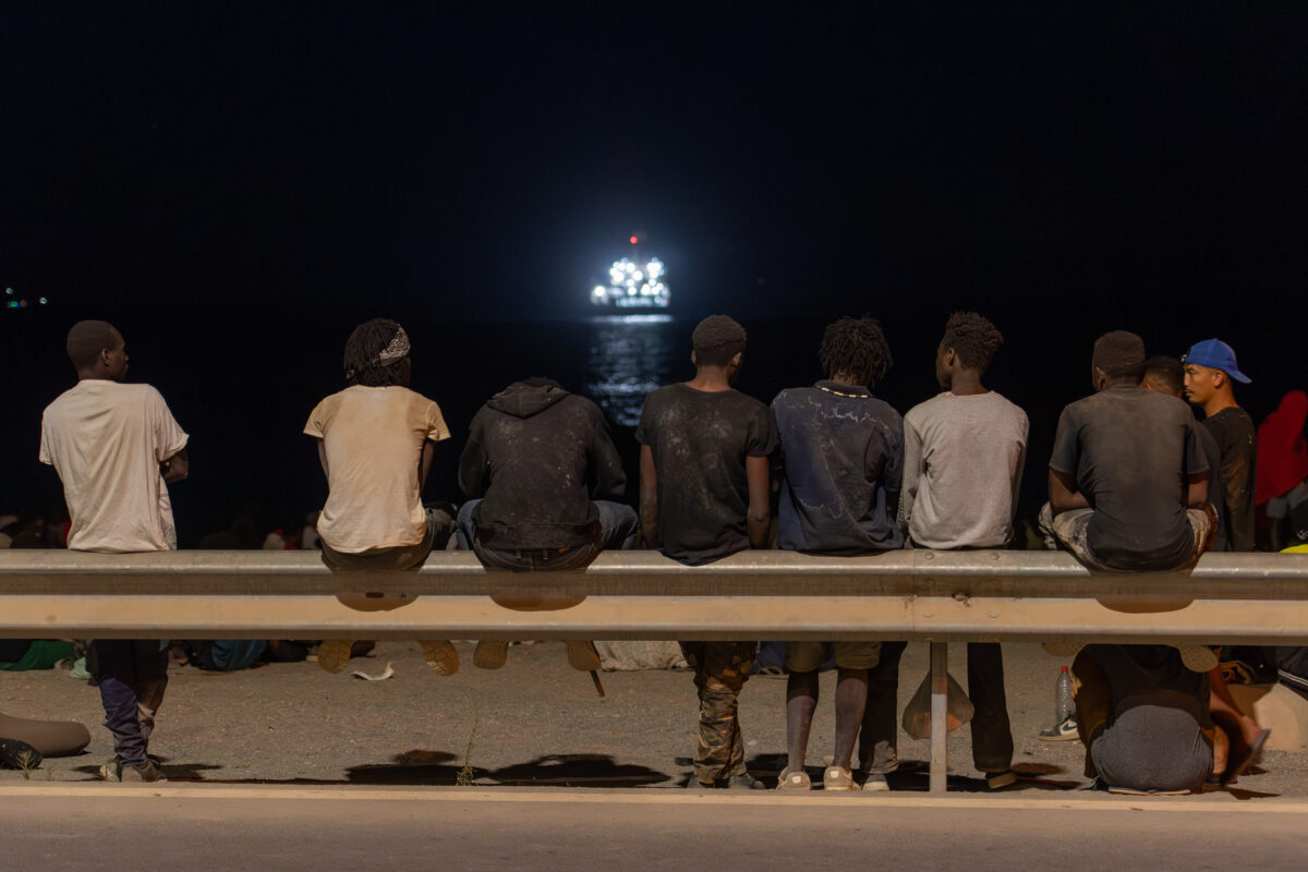 Migrants: young man dies whilst attempting to reach Ceuta by paraglider Migrants: young man dies whilst attempting to reach Ceuta by paraglider