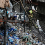 Ukraine: Russian air strikes on Kyiv, three dead including a child
