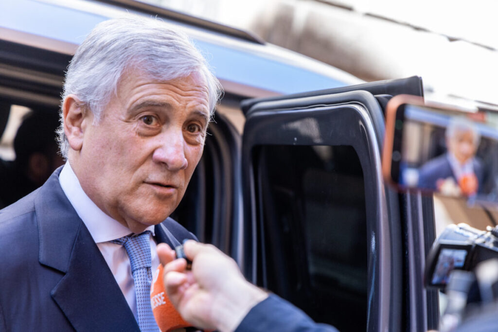 Migrants, Tajani: ‘Do not underestimate the risk of terrorism; the Schengen suspension remains in place until the 15th’