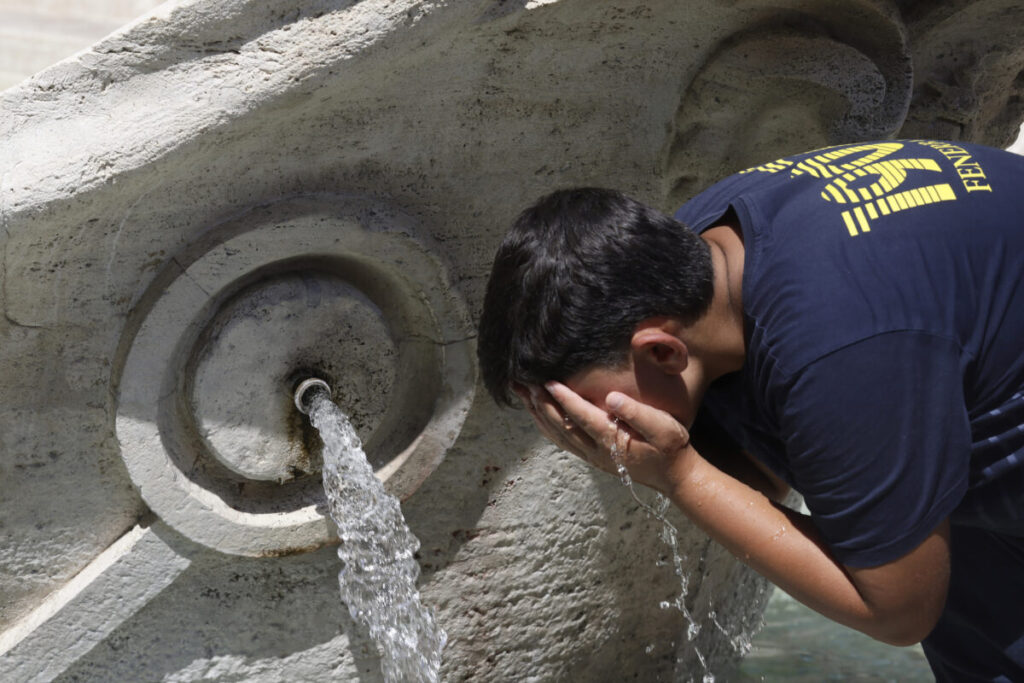 Heatwave: 19 cities to remain on red alert tomorrow, with Milan and Venice on orange alert