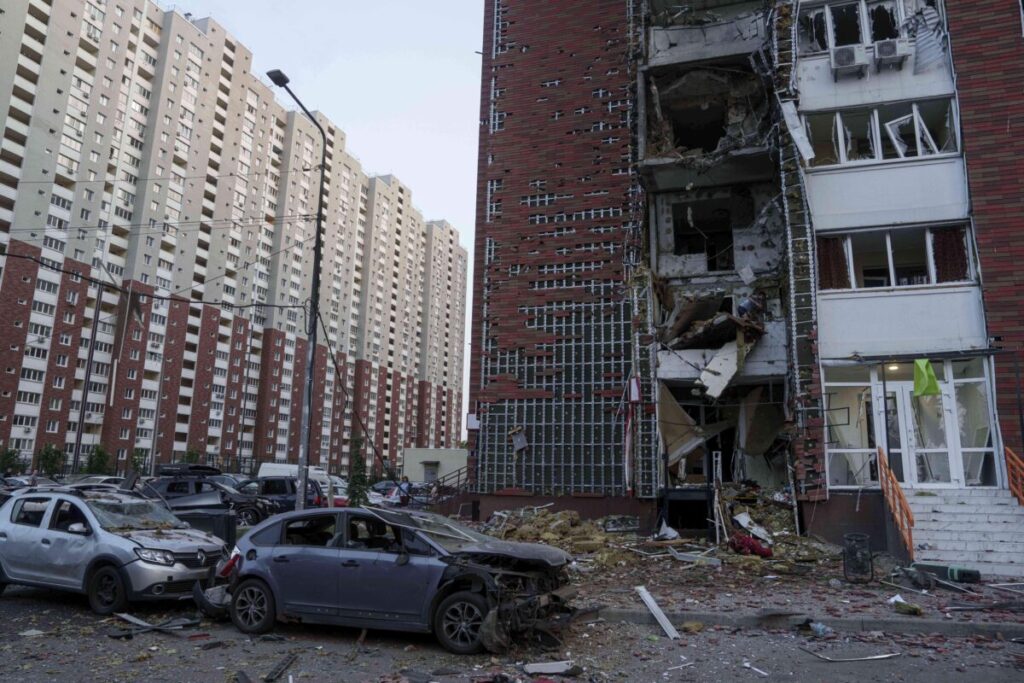 Ukraine, Russian attacks on Odesa and Sumy: several injured