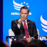Iran, Waltz: “US economic pressure will force Tehran to act”