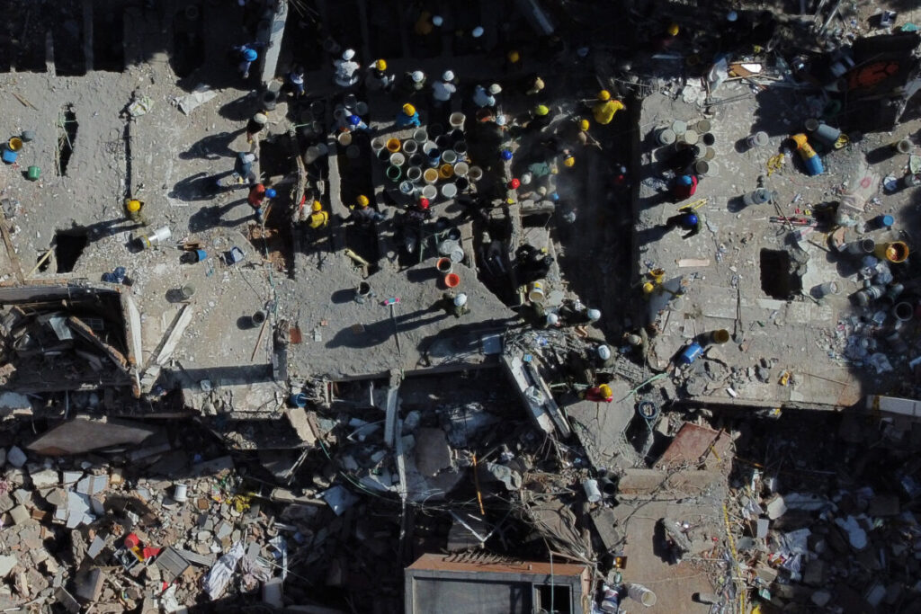Colombia earthquake: Cali’s mayor says, “The next 24 hours will be crucial for saving lives”