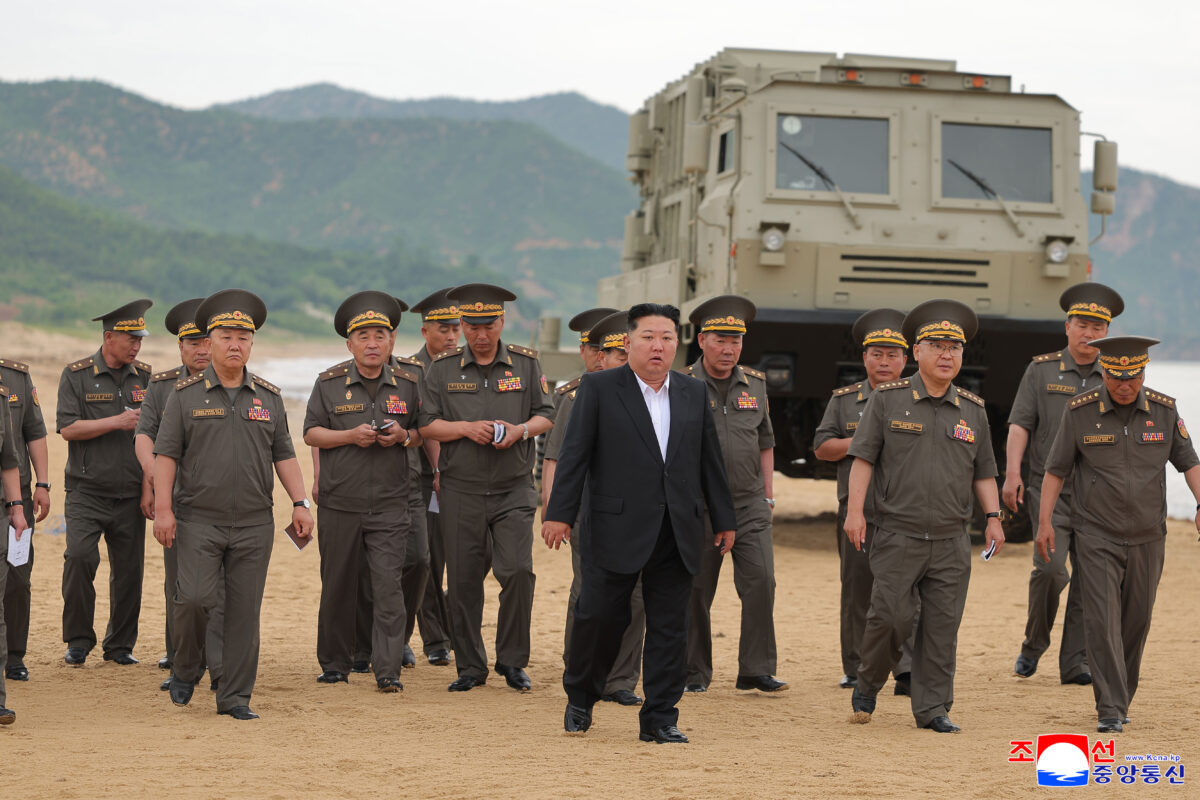 North Korea: Pyongyang threatens retaliation over new US-South Korea military exercises