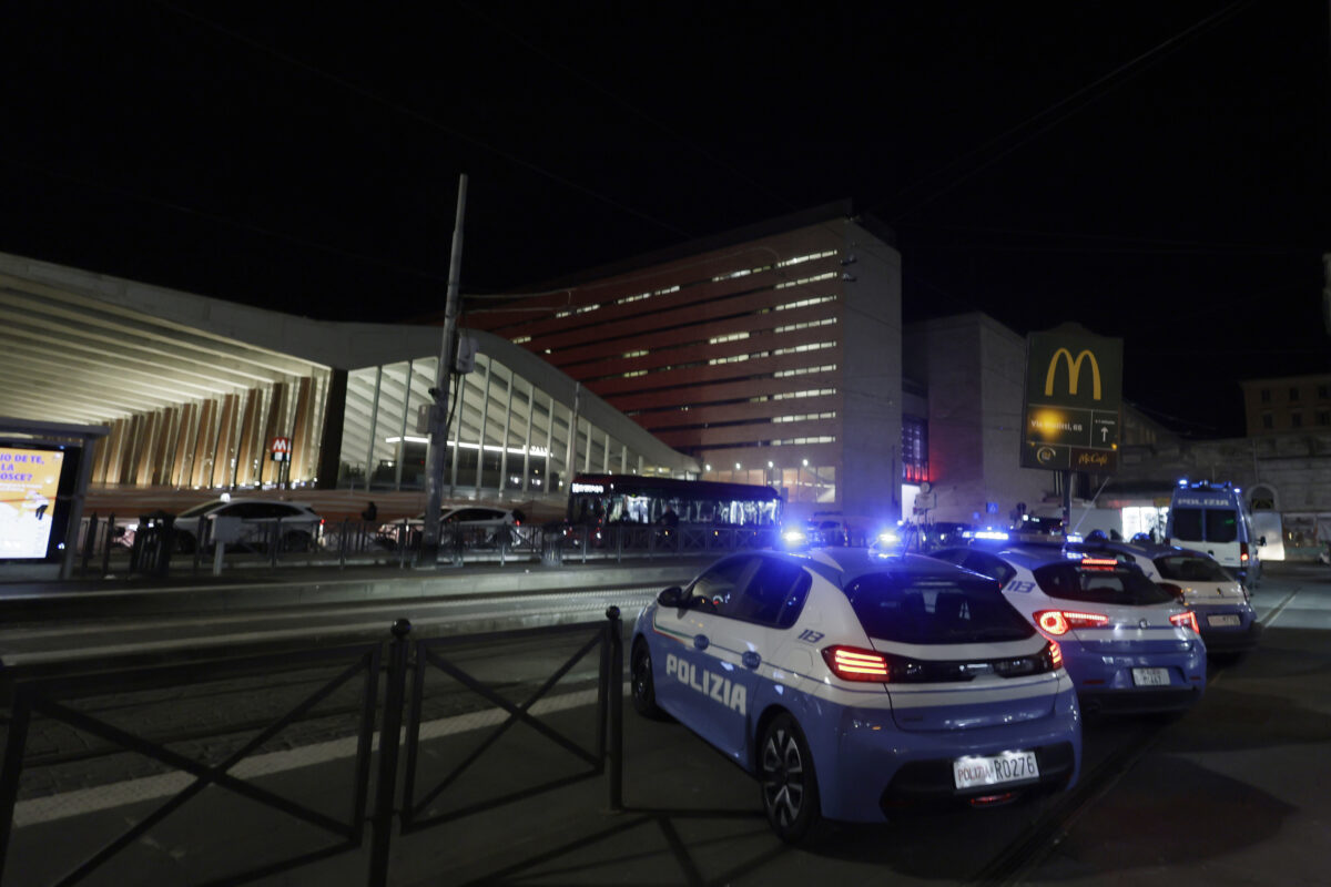 Palermo: 13-year-old girl falls from ninth floor and dies; investigation underway Palermo: 13-year-old girl falls from ninth floor and dies; investigation underway
