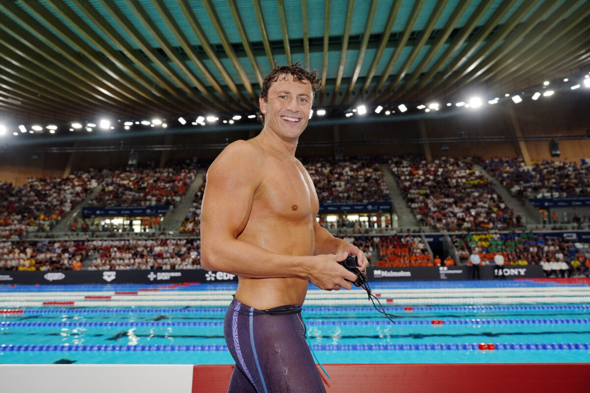 European Swimming Championships: Martinenghi wins gold and Cerasuolo takes silver in the 50m breaststroke European Swimming Championships: Martinenghi wins gold and Cerasuolo takes silver in the 50m breaststroke