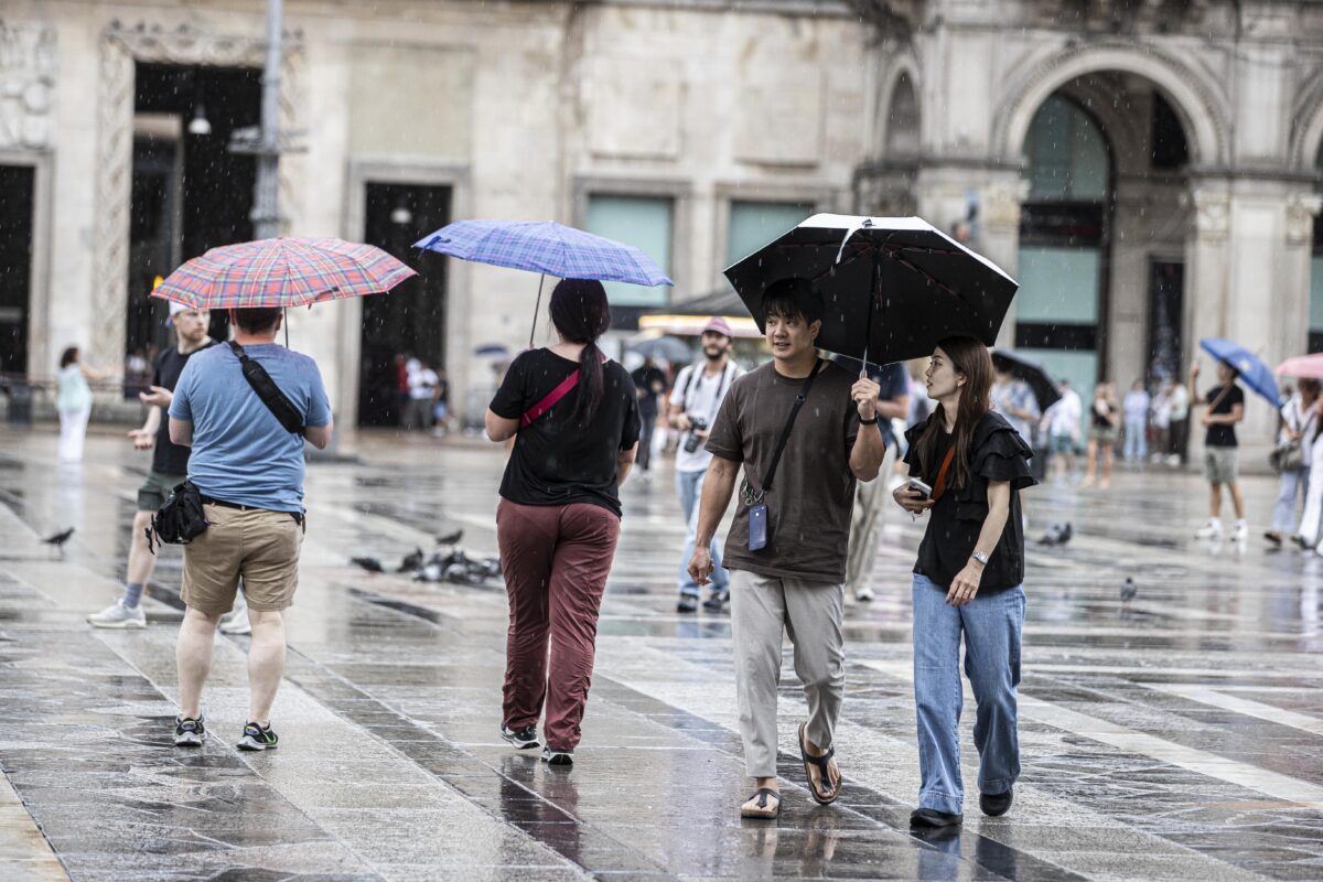 Bad weather: yellow alert in Milan due to the risk of thunderstorms until tomorrow Bad weather: yellow alert in Milan due to the risk of thunderstorms until tomorrow