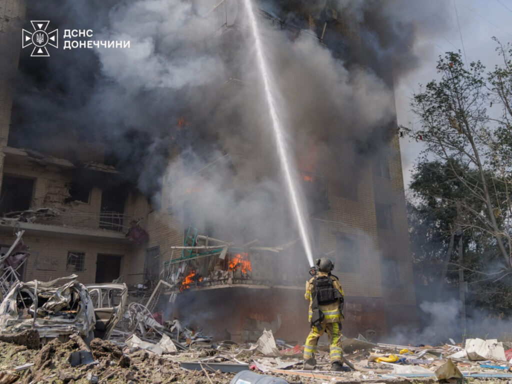 Ukraine: explosions in Kyiv after ballistic missile alert