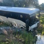 Brazil: Bus overturns, 10 dead