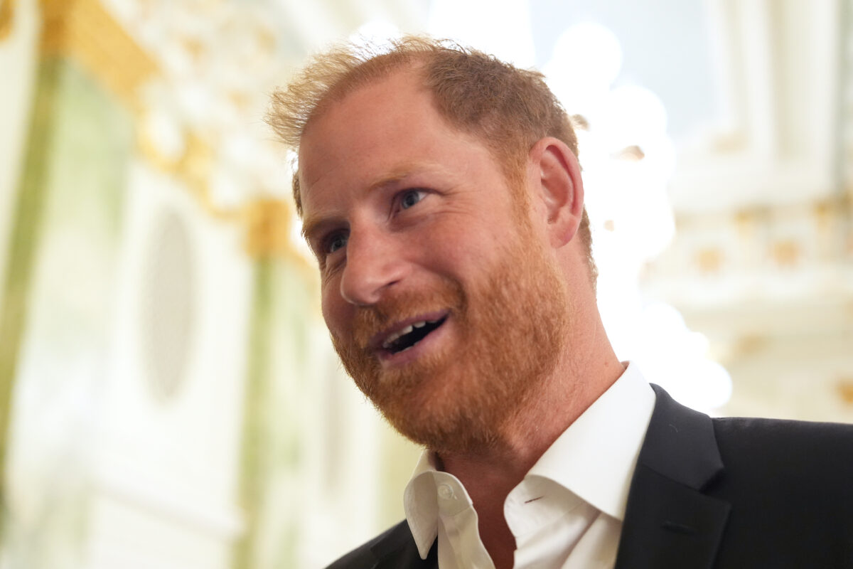 United Kingdom: Harry and six others are to pay 11 million to the publisher of the Daily Mail United Kingdom: Harry and six others are to pay 11 million to the publisher of the Daily Mail